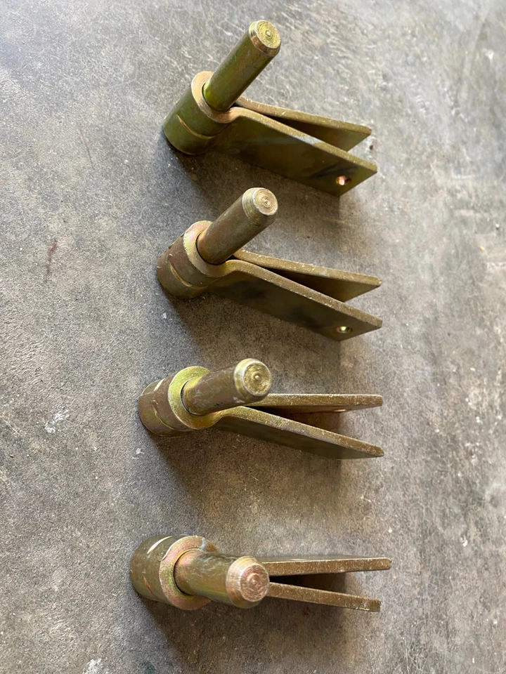 Gonds à sceller pour porte volet portail, charniere penture - Photo 3/4