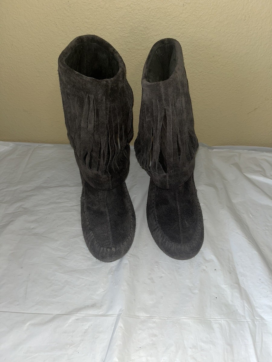 Born Banbury Fringe Gray Suede Moccasin Boots Women display picture 1