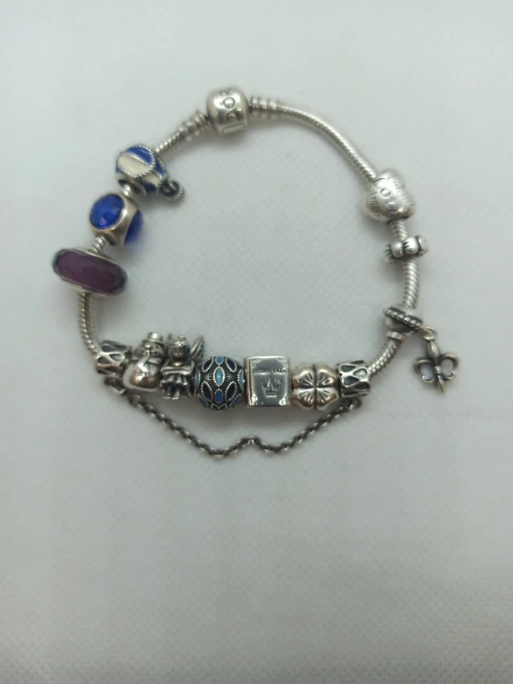 Bracciale Pandora Completo Di 13 Charms - Immagine 3 di 4