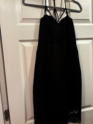 EXPRESS Black Halter Style Mini Dress Fully Lined Women s Size 0