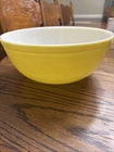 Vintage Pyrex Primary Yellow Mixing Bowl Large 10 Inch 4 Quart Nesting 404