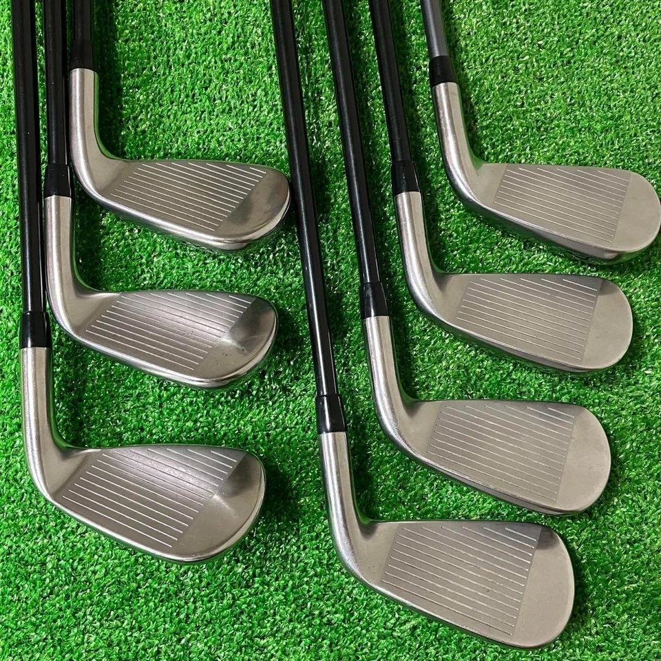 Titleist 718 AP1 Lefty Iron Set 4-pw / MCI 60 S - Image 3 of 4