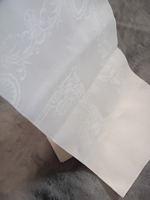 Vintage White Damask Extra Large Lap Cloths 22x22 .Set Of Six