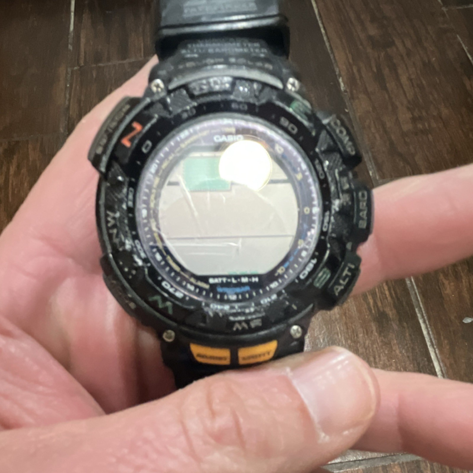 Pathfinder Resin Wristwatch Black Casio - vintagewatches.pk