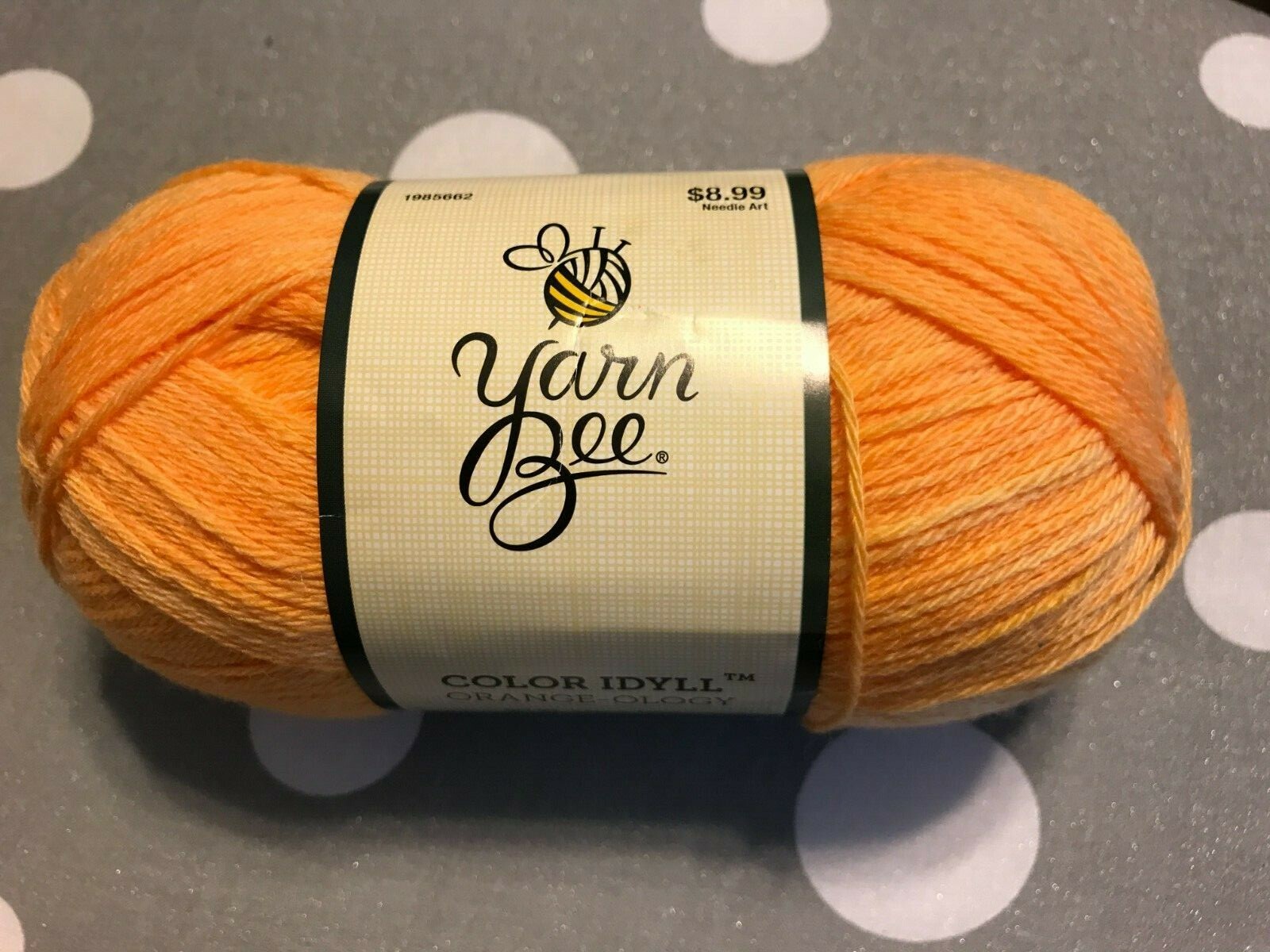YARN BEE Color Idyll Bright, Beautiful Colors! 3.5 oz. / 415 yd