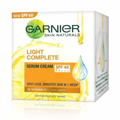 Garnier bright Complete VITAMIN C SPF40/PA+++ Serum Cream brighten the skin 45gm