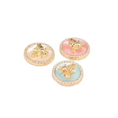 18MM-25MM Three-dimensional Little Bee Buttons Cardigan Sweater - Picture 3 of 17