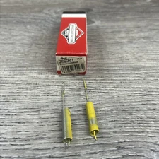 Briggs & Stratton 262301 Governor Spring Genuine Nos Oem Part Lot Of 2