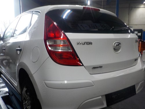 Antriebswelle vorne links Hyundai i30 1.6 CRDi - Bild 8 von 11