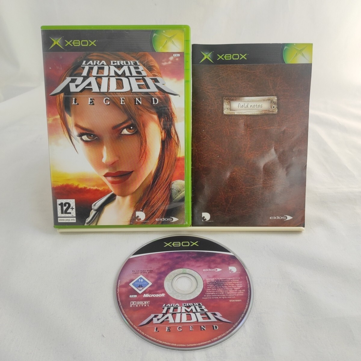 LARA CROFT TOMB RAIDER LEGEND XBOX Original with Manual