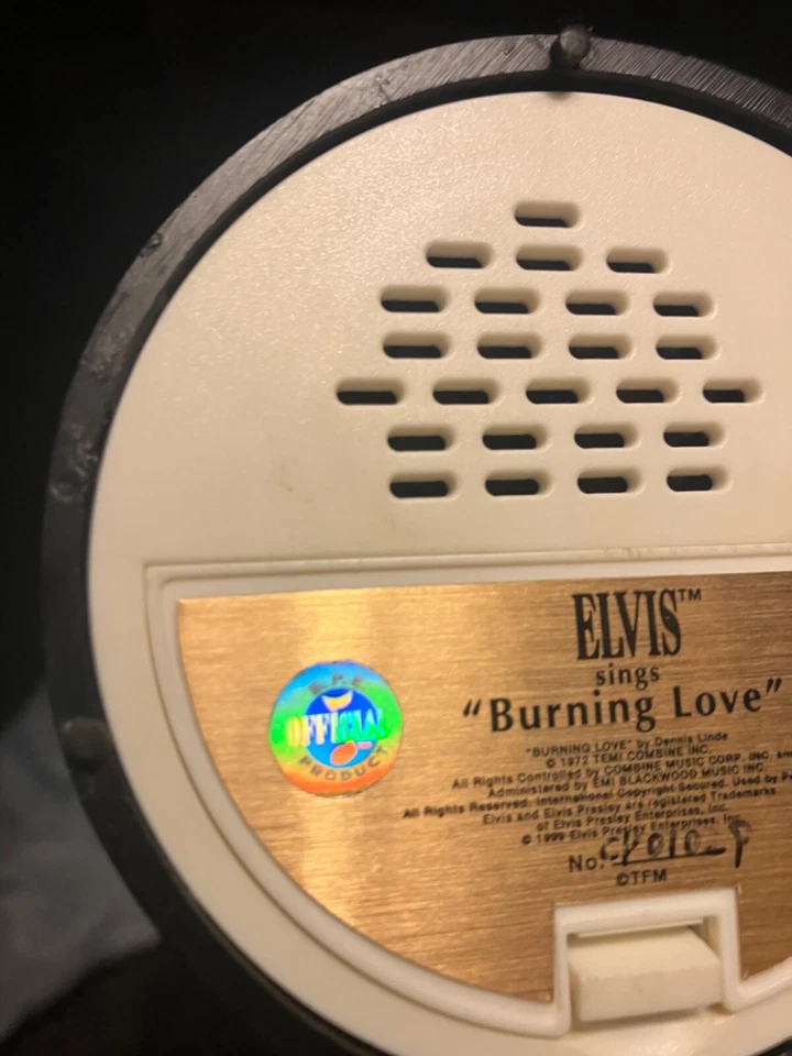 🔥 Elvis Sings "Burning Love" Numbered Limited Edition Figure 1999 - Image 3 of 3