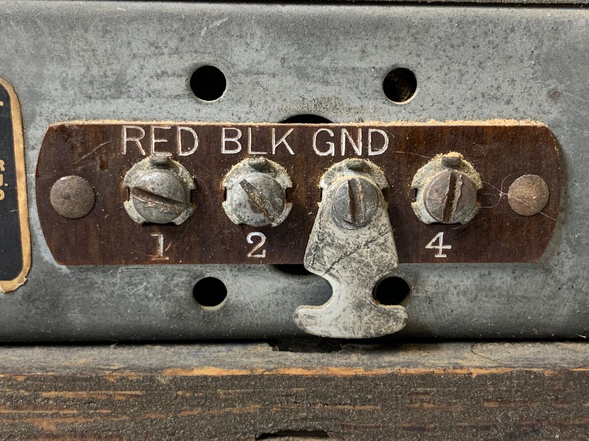 vintage antique PHILCO 37-620 RADIO ~ Tombstone ~ doesn't vintage antique PHILCO 37-620 RADIO ~ Tombstone ~ doesn't