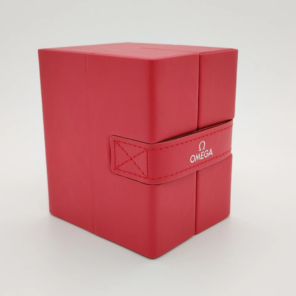 Genuine Omega Speedmaster Seamaster Travel Watch Case Box with Silver Omega Logo - Image 4 of 4