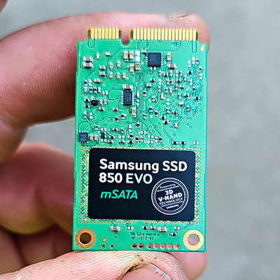 Samsung 850 EVO 250GB mSATA Internal SSD 3D V-NAND 540MB/s MZ-M5E250