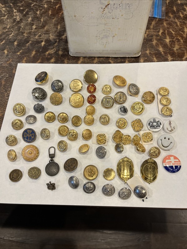 Vintage Grandma’s Button Collection Lot See Pics Lots Of Stuff Military And More