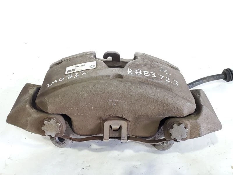 2010 2011 2012 2013 2014 Audi A5 OEM Pair Front Brake Caliper  - Image 2 of 4