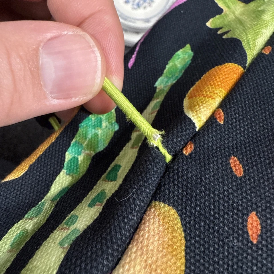 Bolso de Mano MacKenzie Childs Hecho a Mano Mercado de Agricultores Algodón Minorista $210 (Retirado) LEER Foto 3 de 4