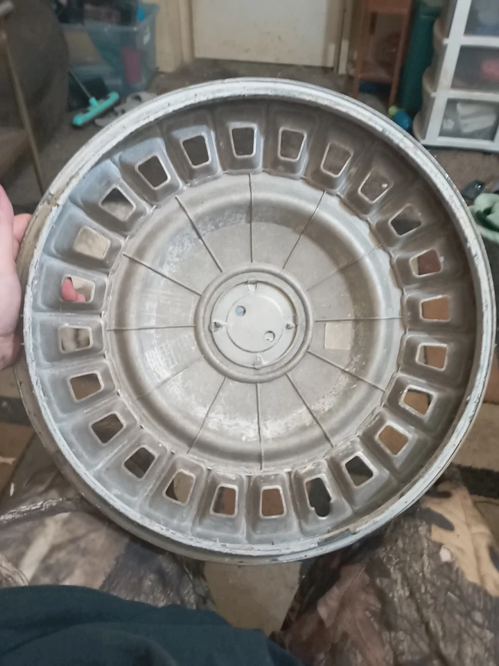 1 оригинальный производитель 1998-2002 Ford Crown Victoria P71 16 дюймов колпаки колес - Изображение 2 из 3