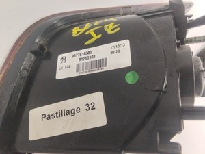 9677818380 scheinwerfer hinten links PEUGEOT 308 2013 1784790