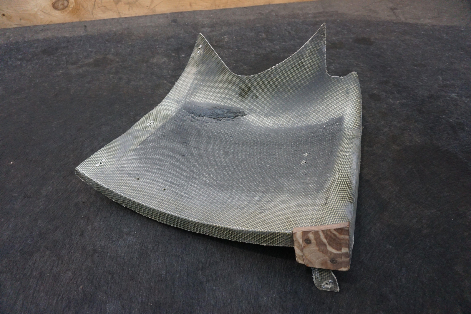 Front Left Forward & Rearward Fender Liner Lamborghini Huracan GT3 15-19 *Note
