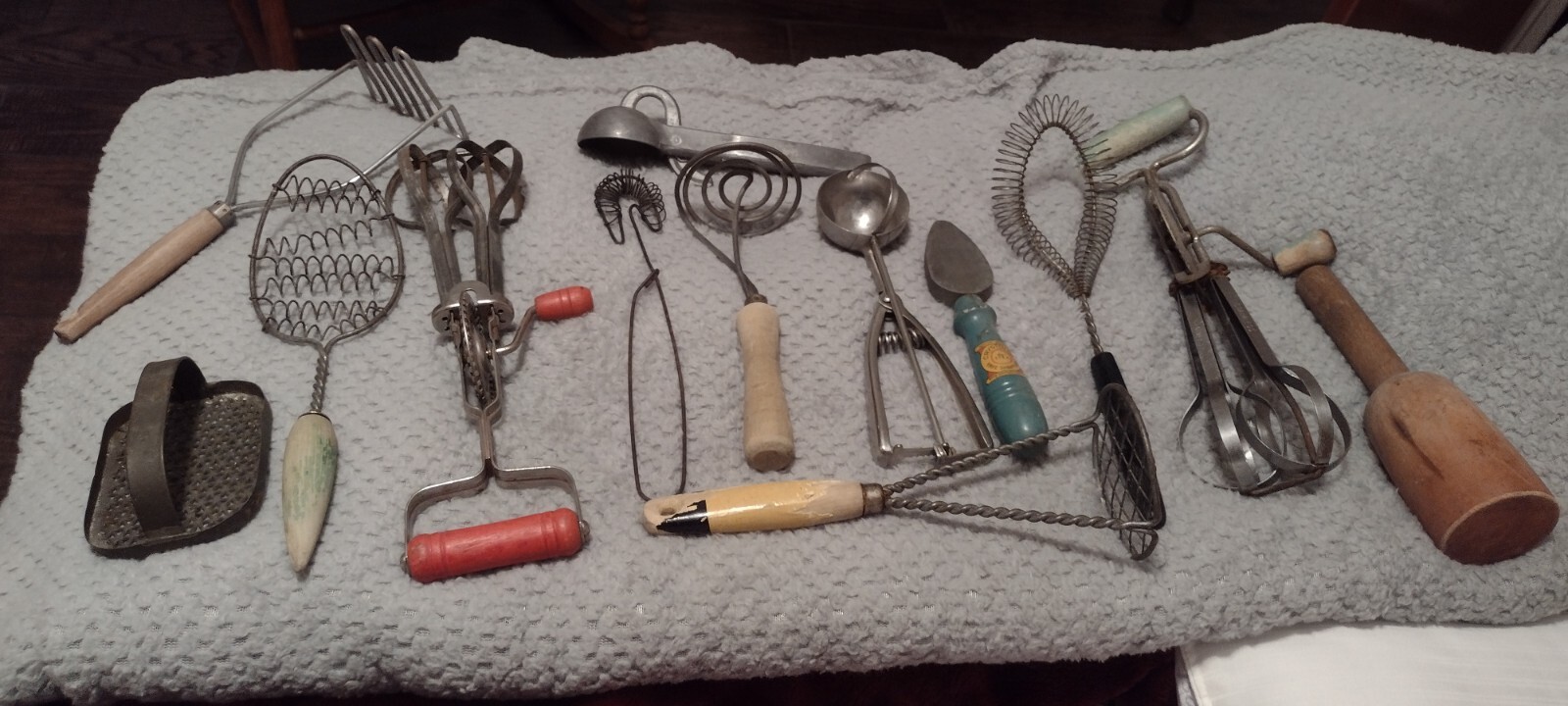 Lot Of 13 Vintage Kitchen Utensils | eBay