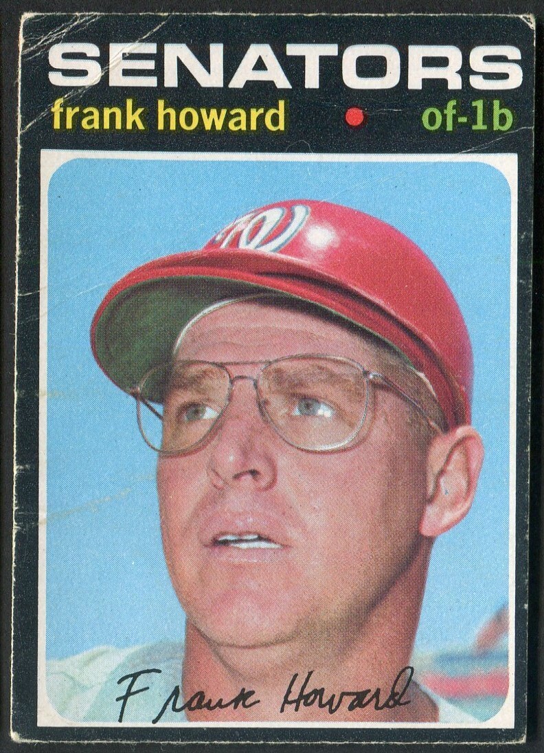 1971 O-Pee-Chee OPC Frank Howard #620 (SENATORS) low grade; several creases