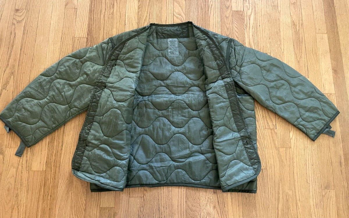 NEW X LG. UNISSUED US MILITARY M65 COLD WEATHER QUILTED FIELD