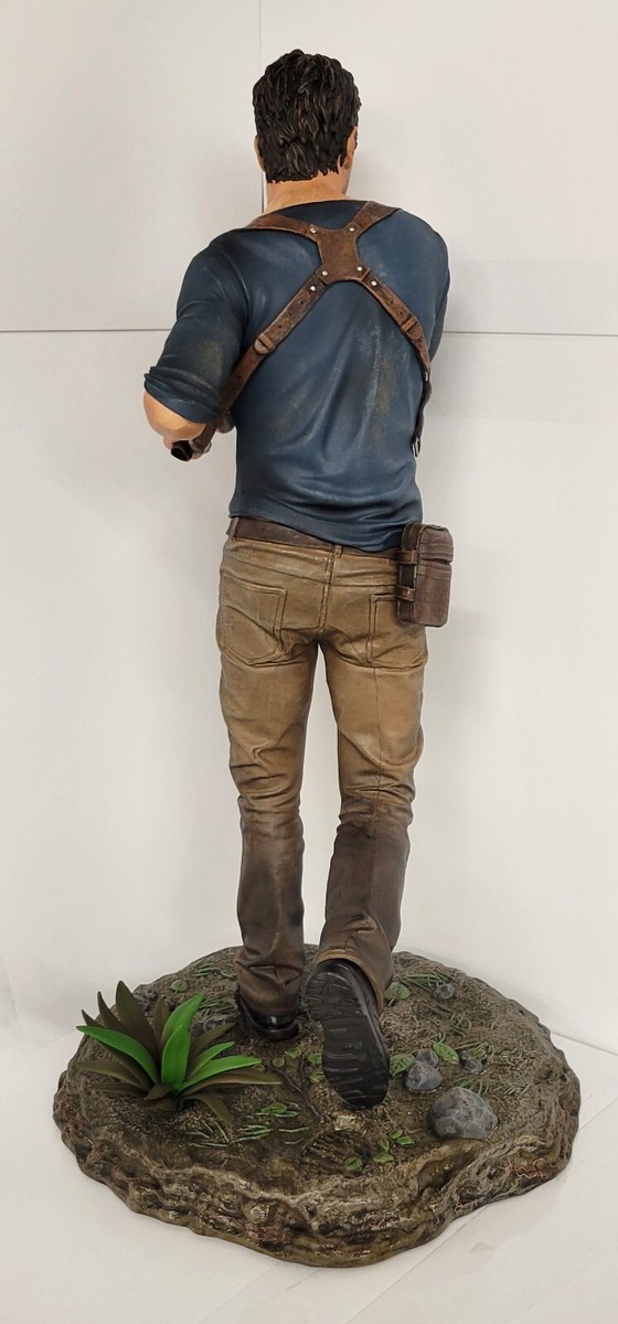 Uncharted 4: A Thief's End Nathan Drake Statue Art Book (No  Game/SB/Stickers)