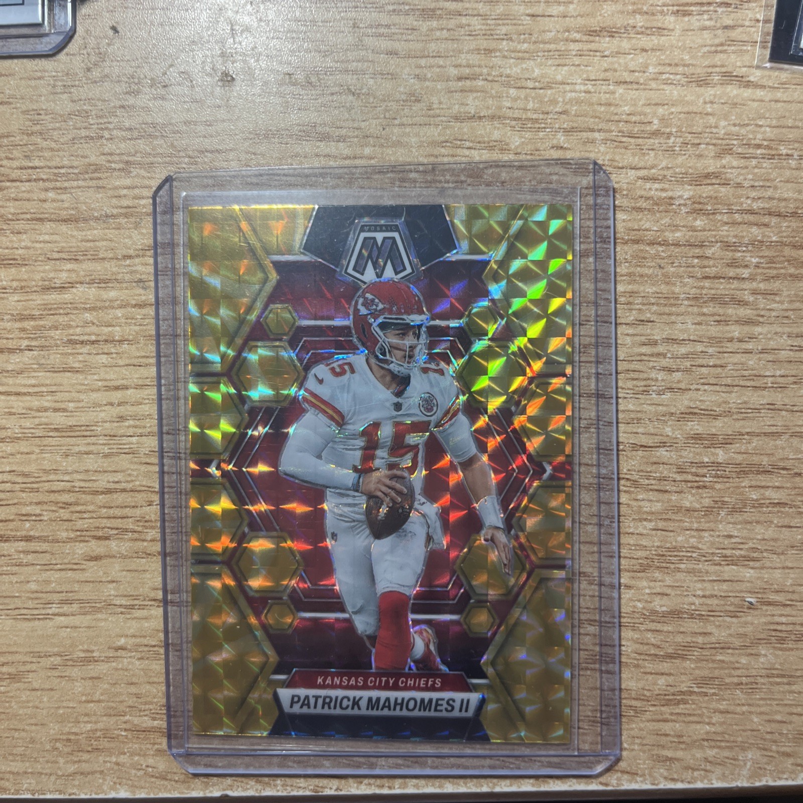 2023 Panini Mosaic - Reactive Yellow Mosaic Prizm #109 Patrick Mahomes II