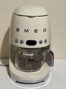 SMEG 50er Jahre Stil Tropffilter Kaffeemaschine - Creme DCF02CRUK - NUR FÜR ERSATZTEILE