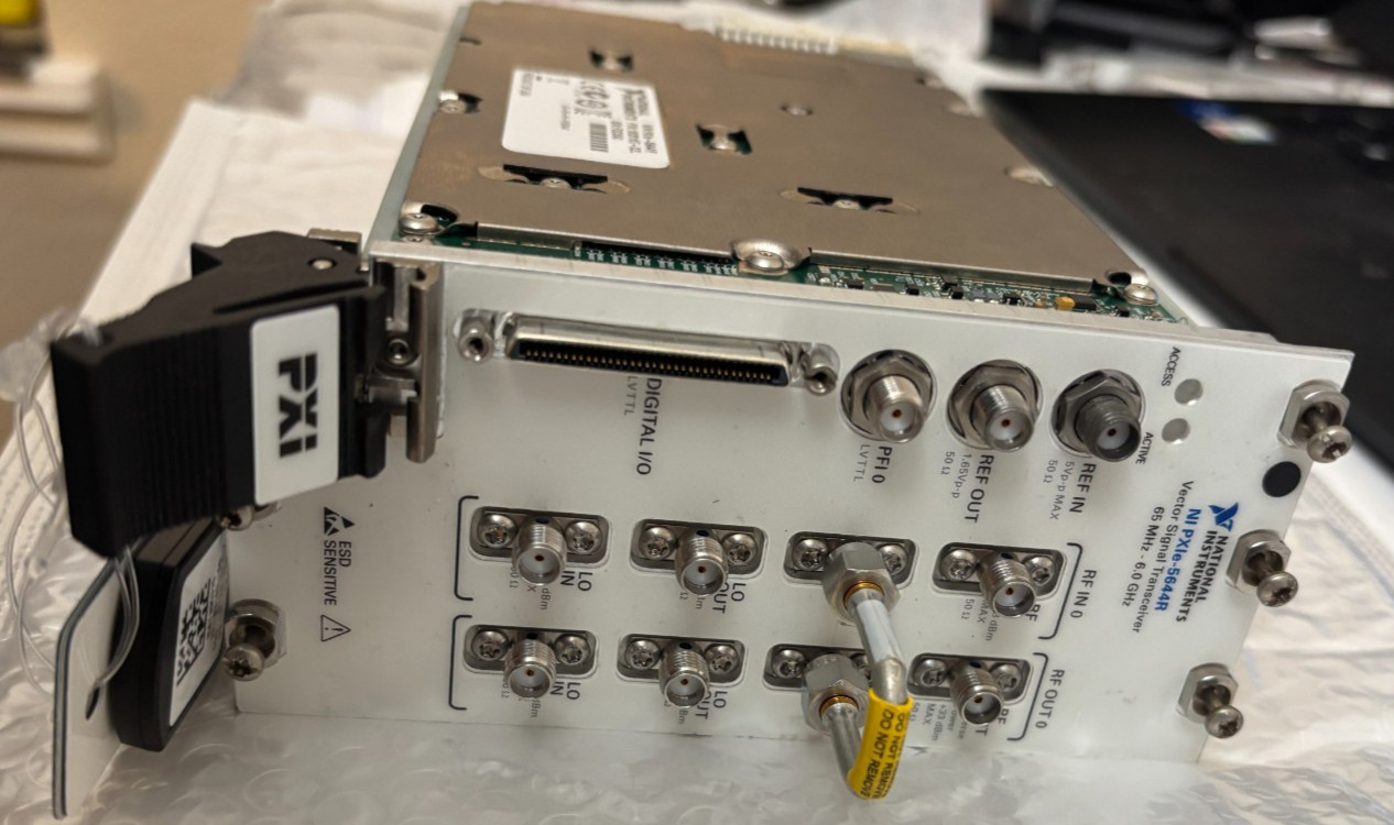 NI pxie-5644R 6 GHz, 80 MHz Bandwidth, RF PXI Vector Signal Transceiver