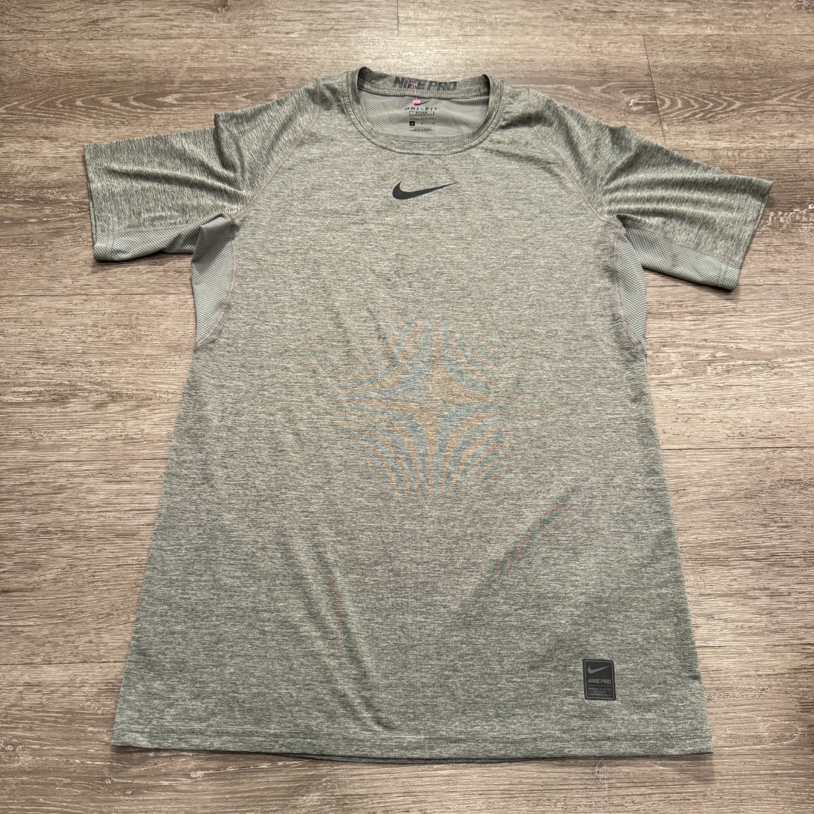 Nike Pro Shirt Mens Medium Gray Short Sleeve Fitted Training Outdoor Stretch