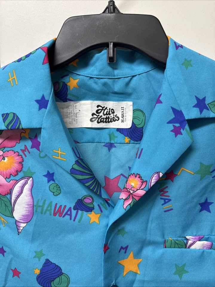 Vintage Hilo Hattie Blue Shells, Stars, & Floral Hawaiian Shirt Size L - Image 2 of 3