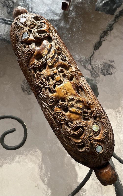 Vintage Allan Davey Māori Resin Feather Box: New Zealand Tiki Decor