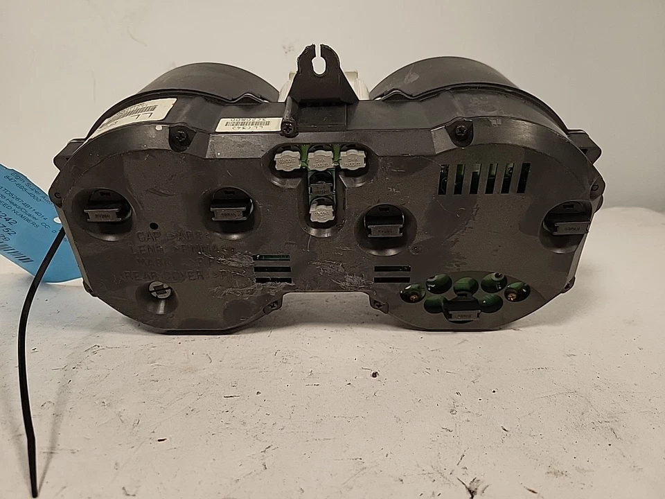 2006 2007 Chevrolet Aveo M/T Instrument Speedometer Gauge Cluster Foto 2 de 4