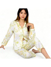 Women's Printed Gauze Pajama Set With Button-Up Shirt And Relaxed Fit Pants