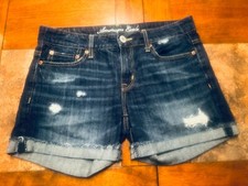 American Eagle Distressed Blue Jean Shorts Women  s Size 4