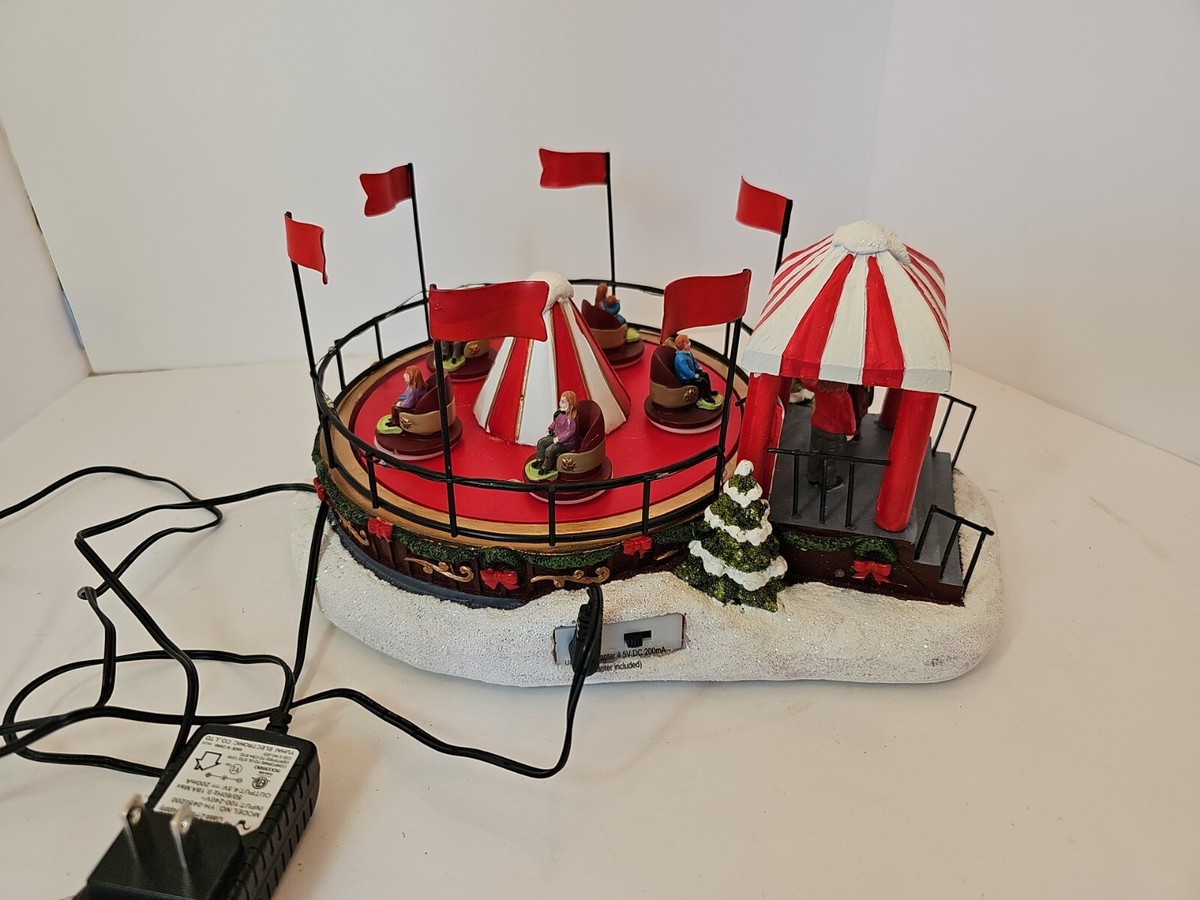 St Nicholas Square Spinning Carnival Ride Christmas Animated