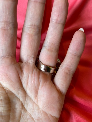 Anillo Elástico Betsey Johnson Icónico Arco GRANDE Oro Rosa Flor SE ADAPTA A DEDOS PEQUEÑOS - Imagen 4 de 7