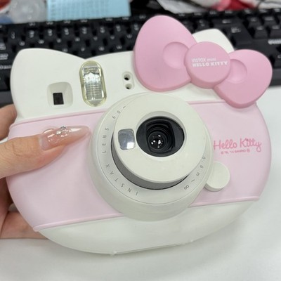 FUJIFILM Hello Kitty Fuji Instant Camera Kit Cheki Instax Mini