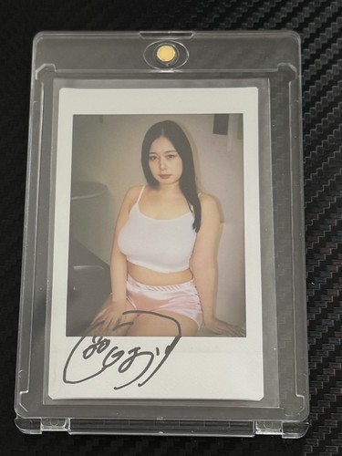 Shiori Tsukada Autograph Cheki Photo Limited Asian