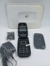 LG 440G TracFone Smartphone 1.3MP Black New!! Open box
