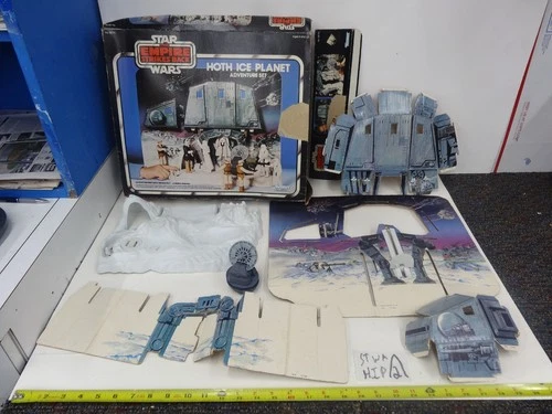 Hoth Ice Planet Adventure Star Wars Action playset Kenner vintage 1977 w/ box