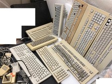 LOT OF 11 Vintage Apple Keyboards and Mouses  UNTESTED 