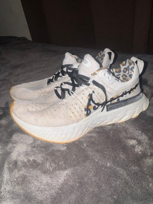 Nike React Infinity Flyknit Sneakers Size 6.5 White Leopard Print