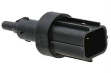 Air Intake / Charge Temperature Sensor Fits: Civic , Civic Del Sol , Insight