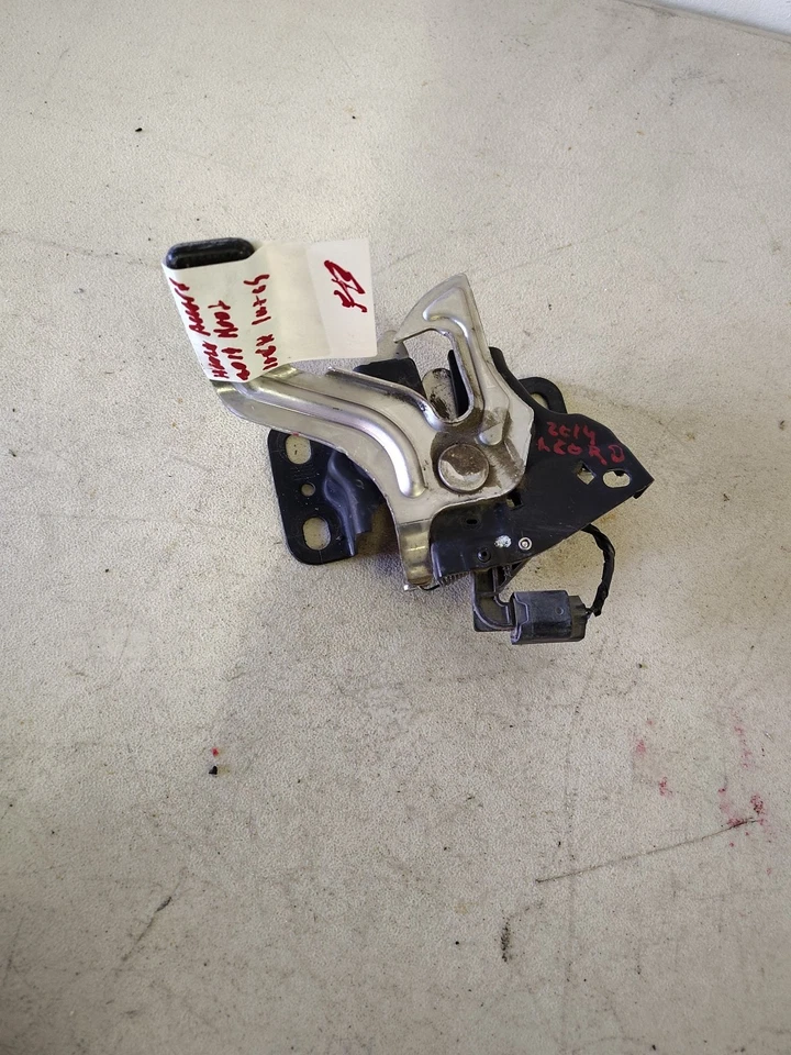 Actuador de cierre de capó sedán 4 puertas 2014 Honda Accord 2xHO-8P Foto 2 de 4