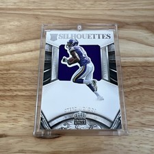 Steffon Diggs Crown Royale Silhouettes Rookie Numbered Patch Card 98/299