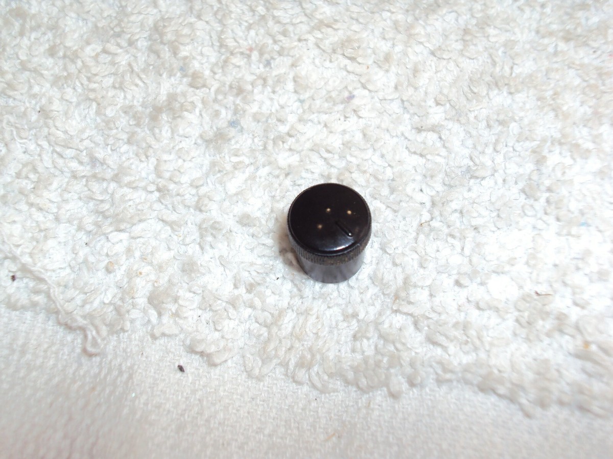 O.E.M. Kenwood TM-641, TM-741, TM-841, TM-941 Volume Knob
