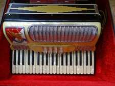 Vintage 1950s Nobility Accordion with Original Case / Shipping Via FedEx
